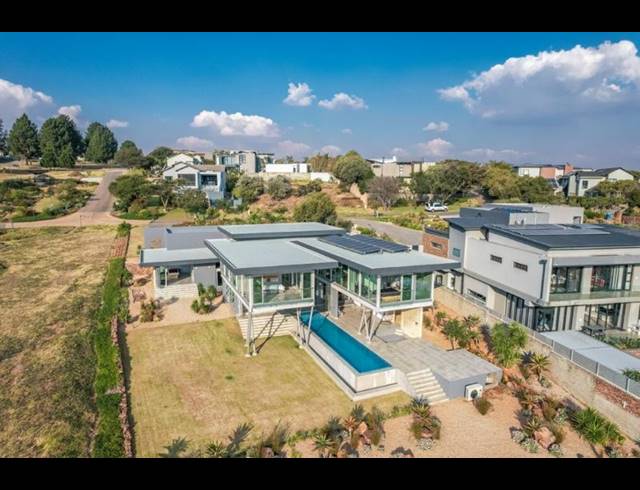 5 BEDROOM HOUSE FOR SALE IN EYE OF AFRICA